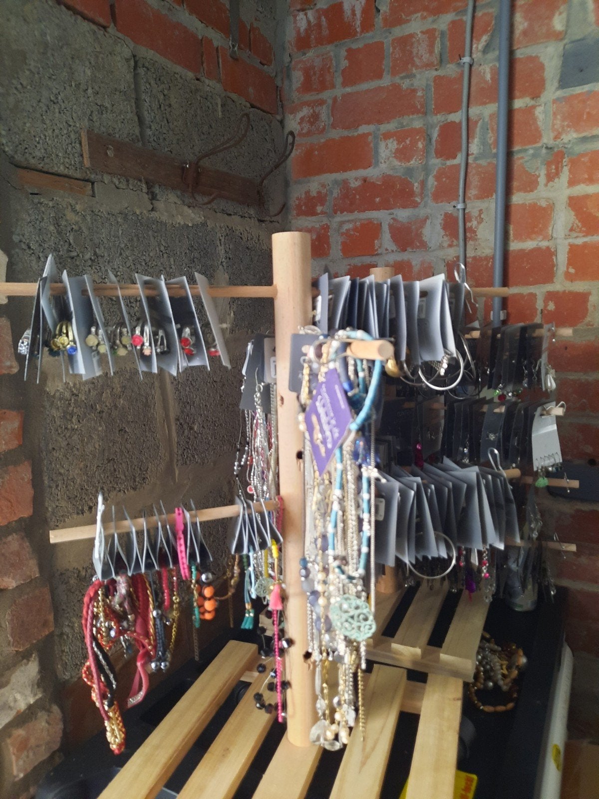 bijoux, Kleding | Dames, Kledinghangers, Ophalen