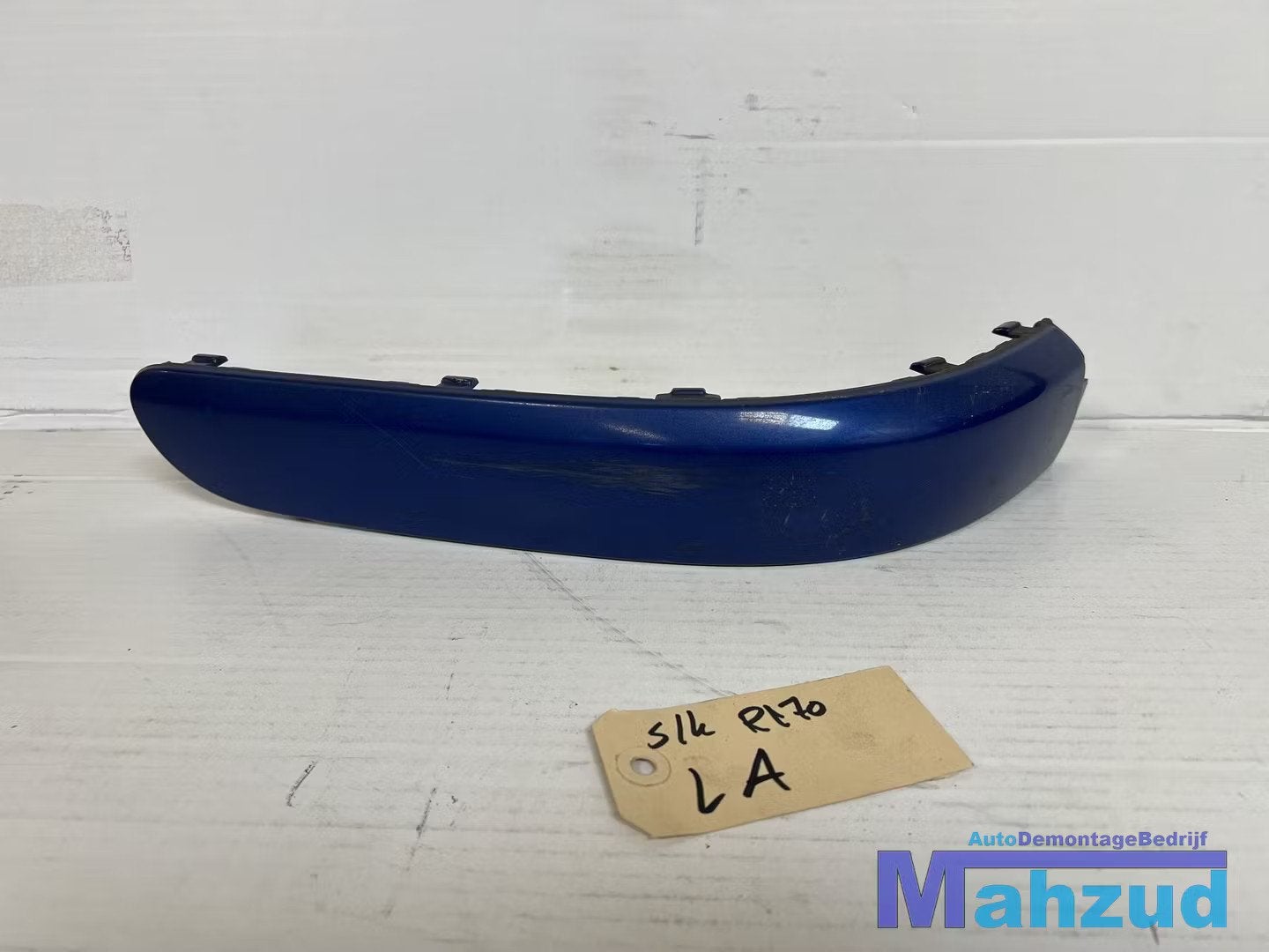 MERCEDES SLK R170 blauw Links achter bumper strip A170885052, Gebruikt, Mercedes-Benz AG, Mercedes-Benz, Mercedesstrasse 120
70372  Stuttgart, DE