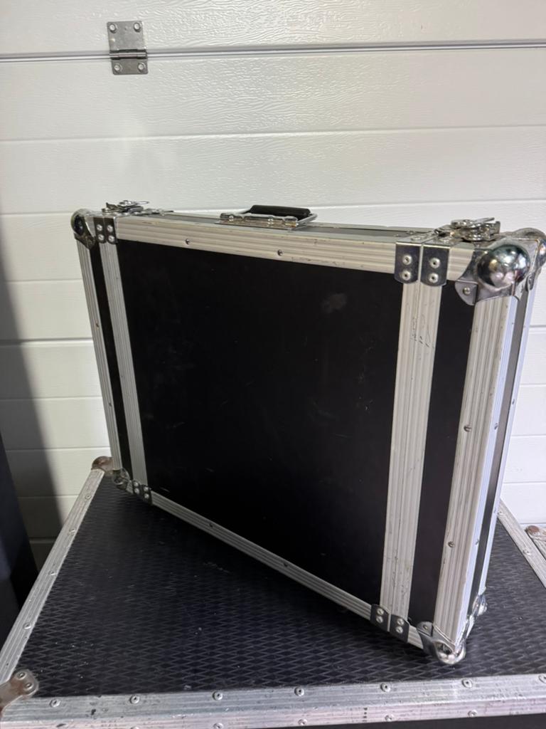 Flightcase 19 inch rackcase 2 HE, Muziek en Instrumenten, Ophalen, Zo goed als nieuw, Flightcase