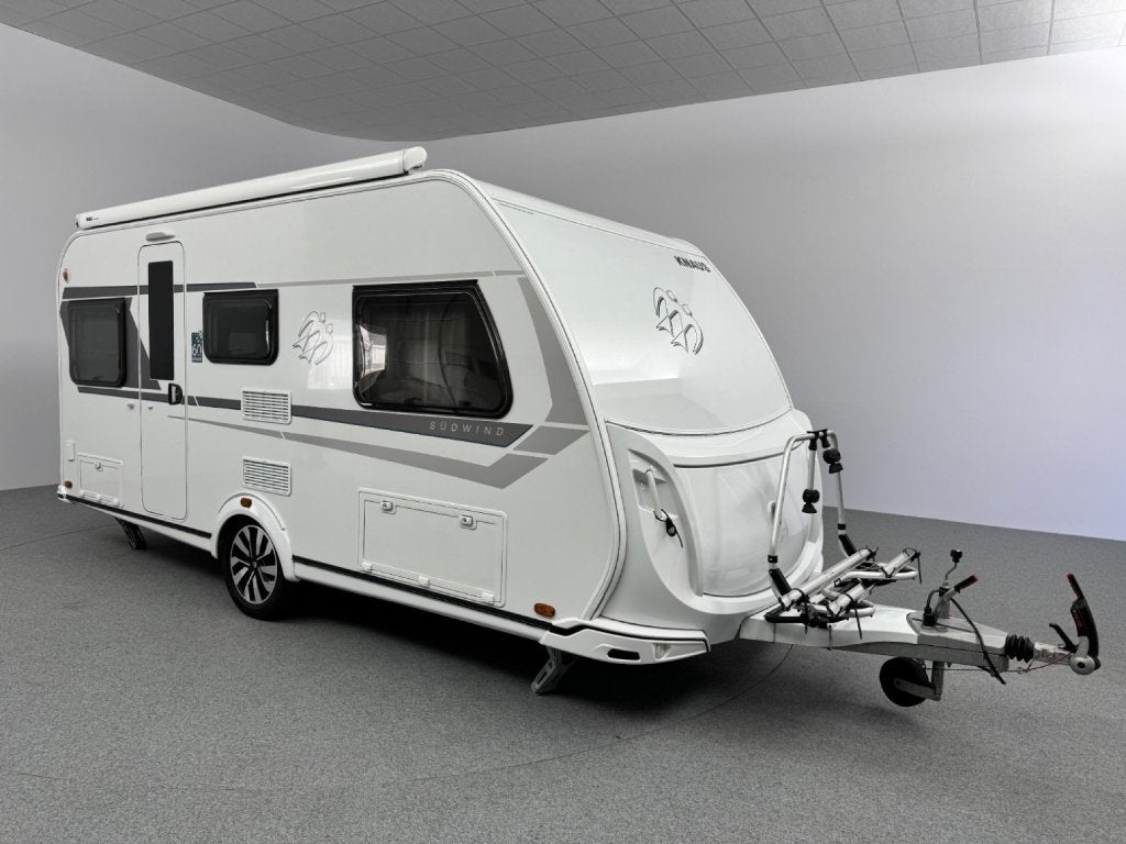 A vendre Caravane de tourisme entre 3,90 cm et 5,20 cm avec, Caravanes & Camping, Particulier