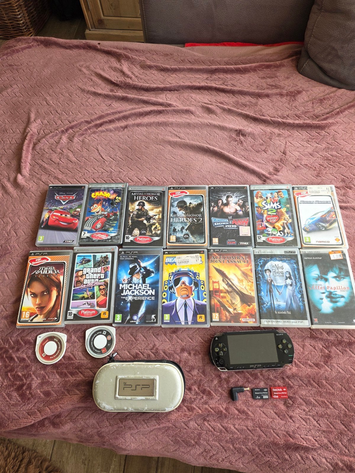 psp fat 1000 met 20 spelletjes en 2 dvds, Games en Spelcomputers, Ophalen of Verzenden, PSP