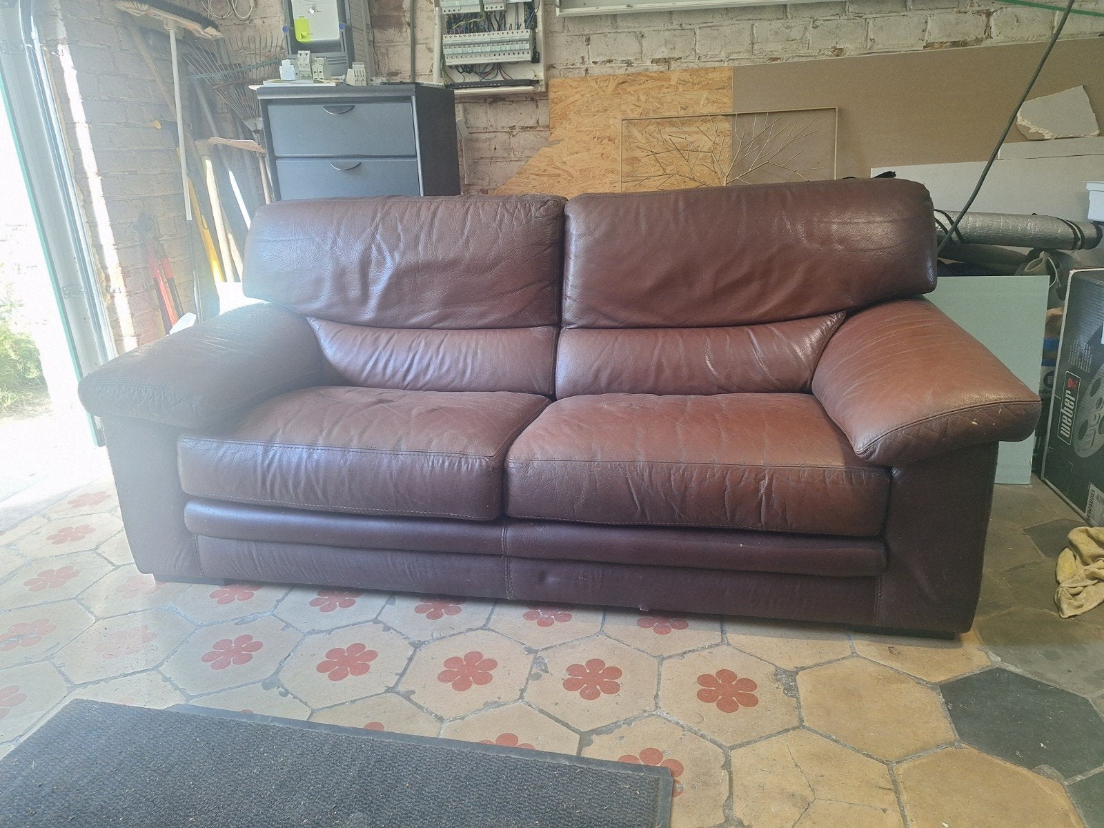 canapé en cuir 3 places à donner, Ophalen, Gebruikt, 150 tot 200 cm, Driepersoons