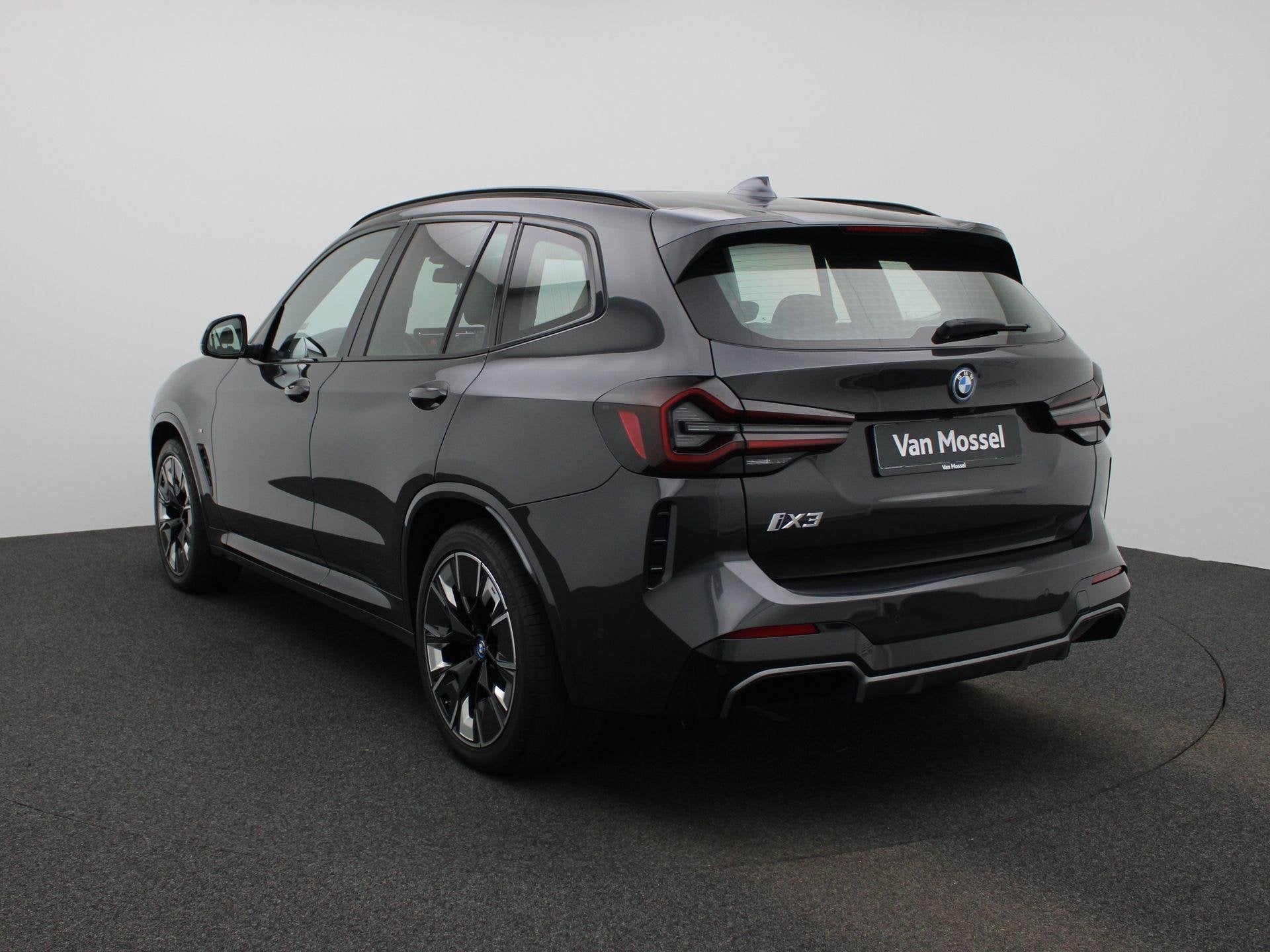 BMW iX3 iX3, Auto's, Automaat, Gebruikt, 750 kg, Blauw