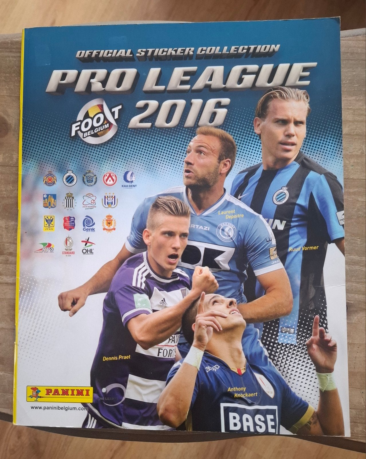 Panini album complet football belge 2016 foot belgium komple, Hobby & Loisirs créatifs, Autocollants & Images, Enlèvement ou Envoi