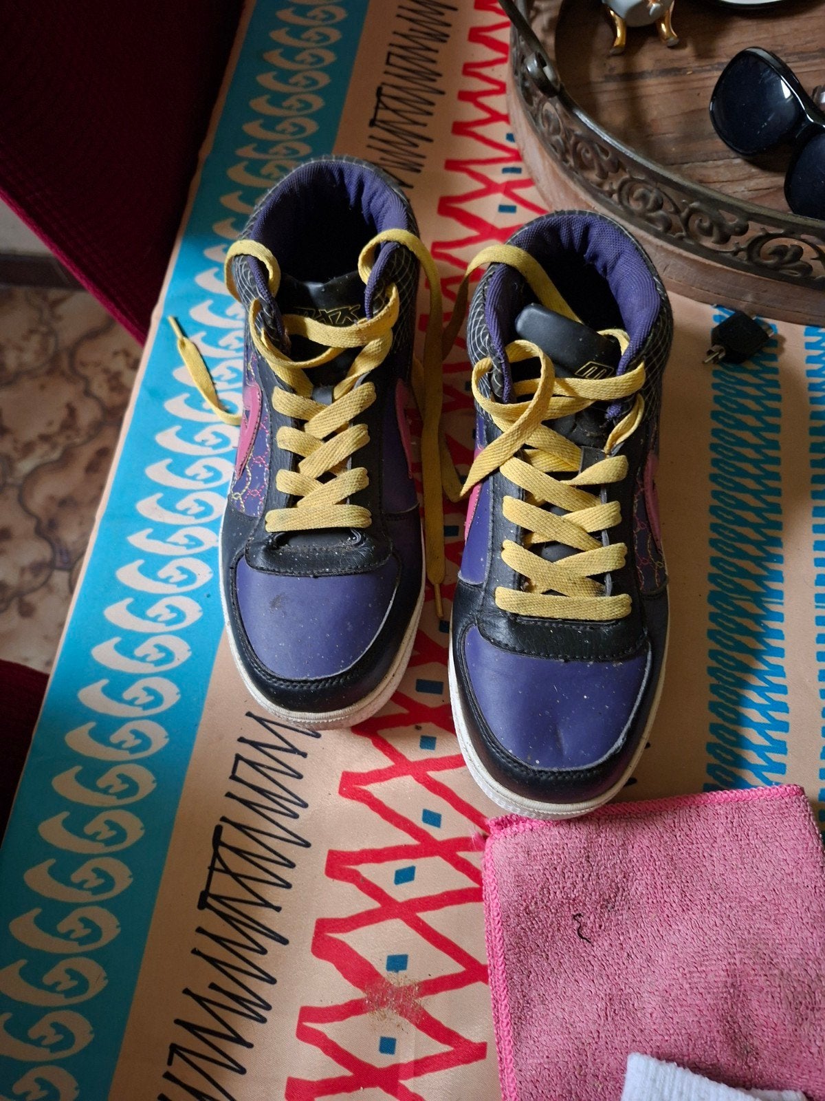 Chaussures basket pointure 41-42 originales, Enlèvement ou Envoi