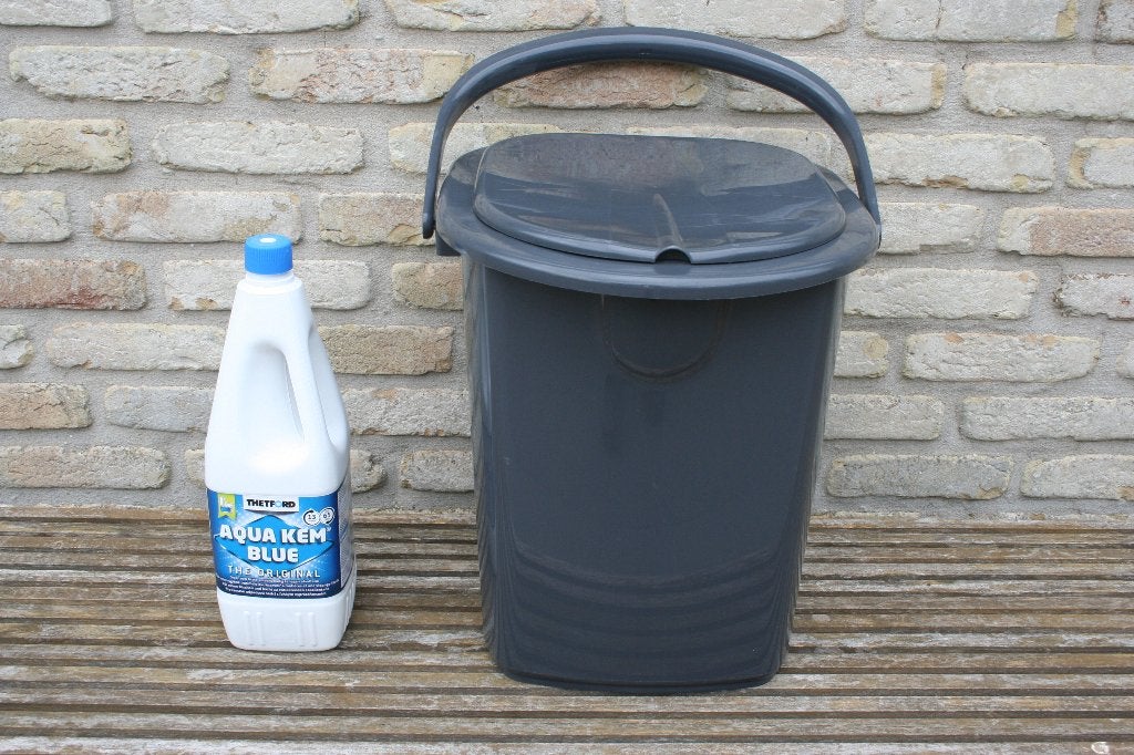 nieuwe draagbare wc emmer Brancq met toiletvloeistof, Caravanes & Camping, Accessoires de camping, Enlèvement, Neuf