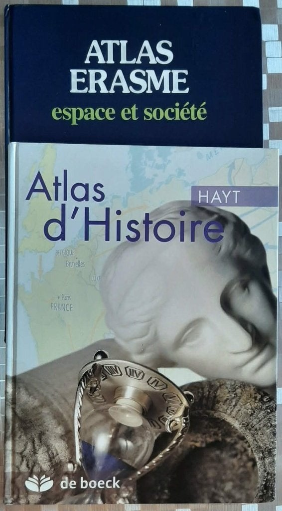 Lot de 2 Atlas -  Manuels scolaires, Livres, Enlèvement, Comme neuf, Secondaire