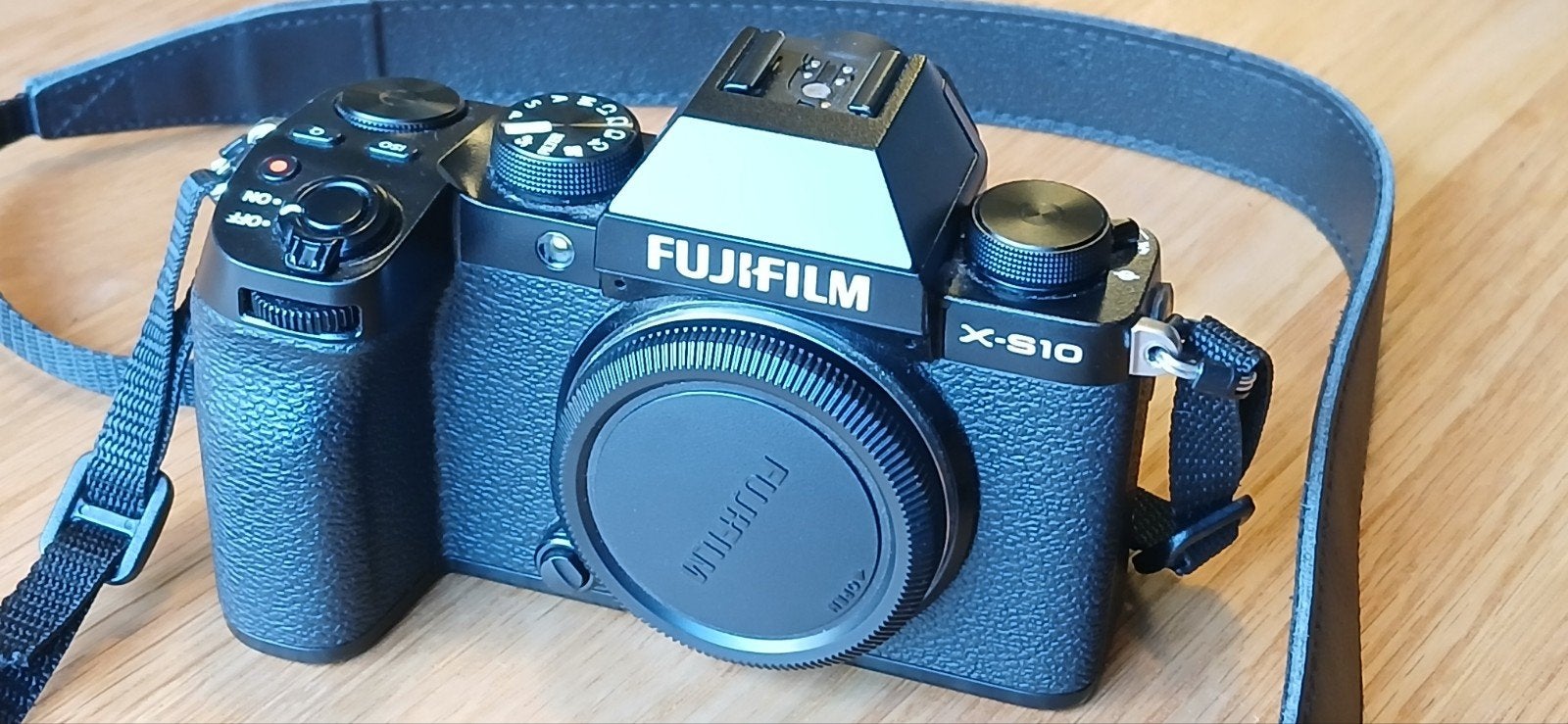 fujifilm x-s10, body, Stabilisation d'image, Comme neuf, Appareil photo hybride, Batterie