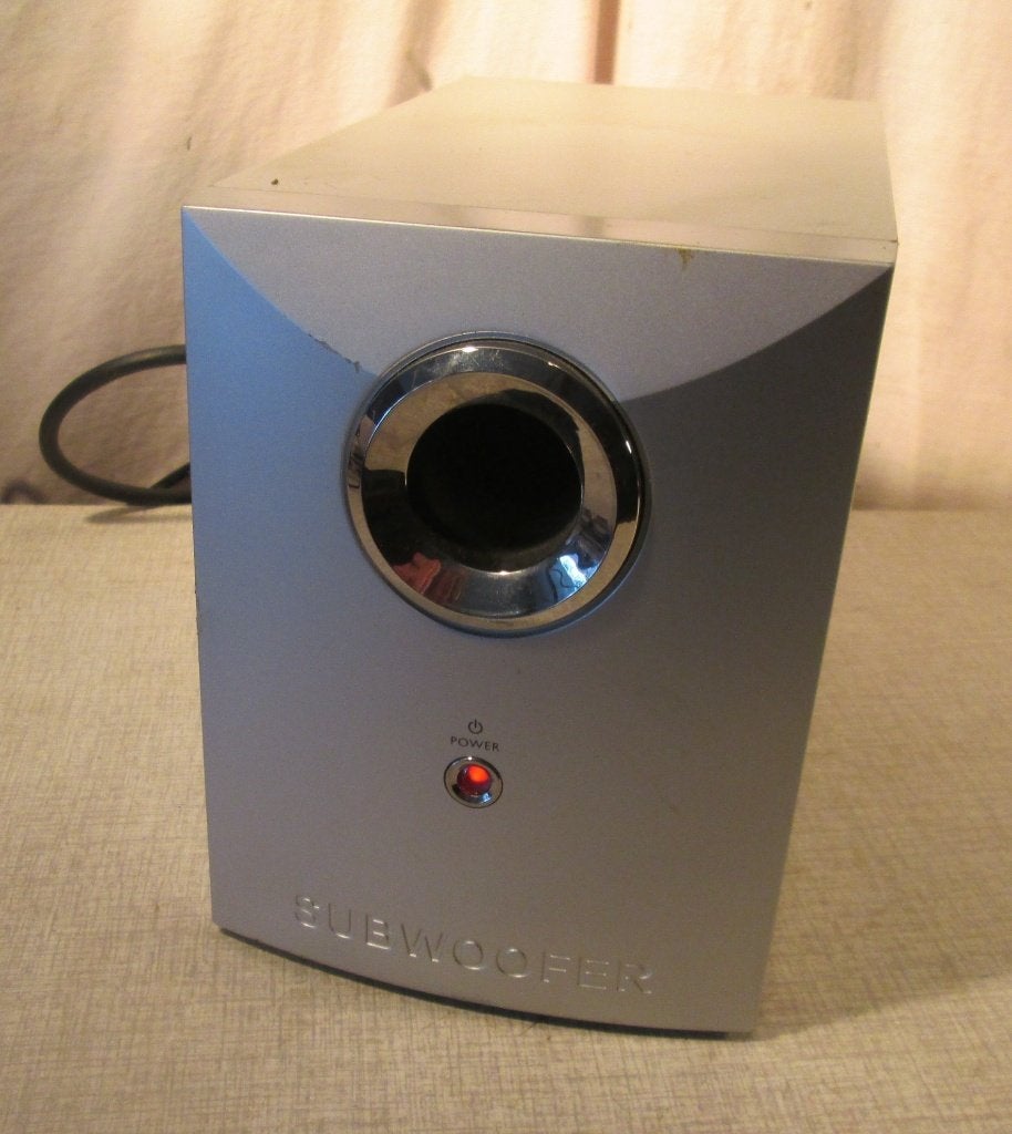 Prima Subwoofer - 28 Watt en 8 Ohm, Ophalen of Verzenden, Zo goed als nieuw, Minder dan 60 watt, Subwoofer