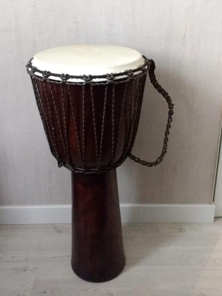 Afrikaanse Djembe 80 cm, Ophalen, Zo goed als nieuw, Trommel