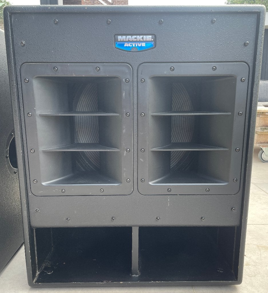 Mackie SWA1801z Subwoofer, Audio, Tv en Foto, Ophalen, Gebruikt, 150 watt of meer, Subwoofer
