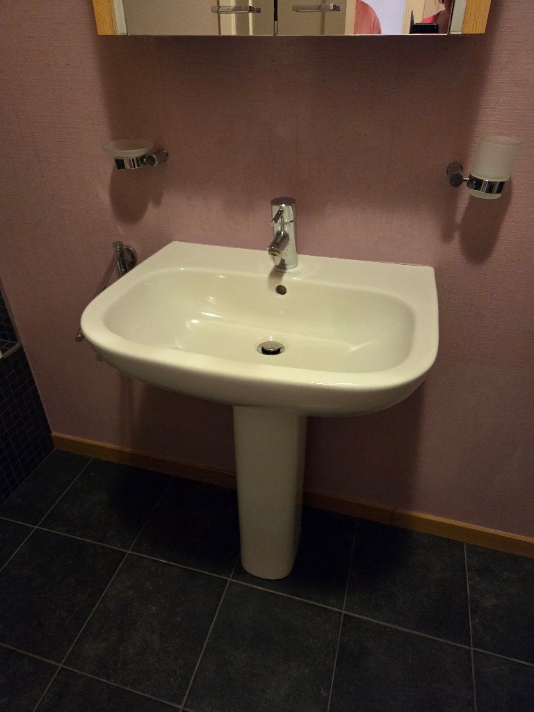 lavabo met kraan, Doe-het-zelf en Bouw, Ophalen, Gebruikt, Steen, Kraan