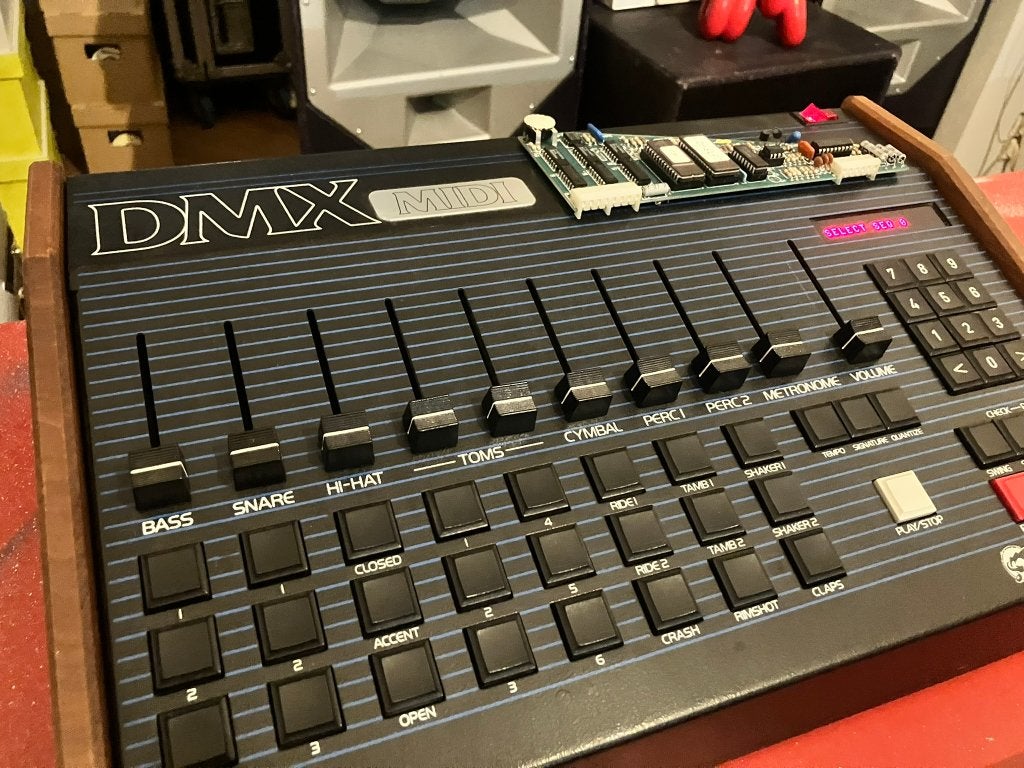 DMX 8-Voice Drum Machine with factory MIDI, Muziek en Instrumenten, Ophalen of Verzenden, Gebruikt, Overige merken