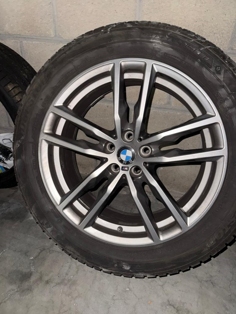 19 inch originele BMW G01 M-pack velgen met winterbanden, Auto-onderdelen, Banden en Velgen, Ophalen, 19 inch, Winterbanden, Velg(en)