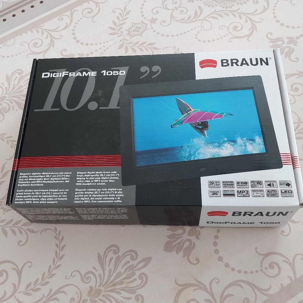 Digiframe Braun, Audio, Tv en Foto, Foto | Digitale fotokaders, Ophalen, Zo goed als nieuw, 8 tot 12 inch, Afstandsbediening