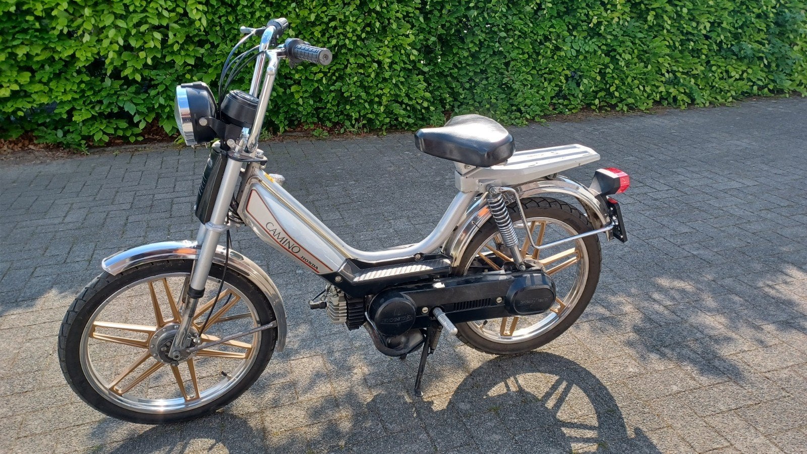 Honda camino, Ophalen