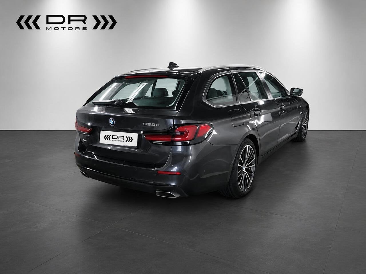 BMW 530 E - DRIVE ASSIST PRO - VERWARMDE ZETELS, Auto's, BMW, 0 kg, USB, 0 min, 292 pk