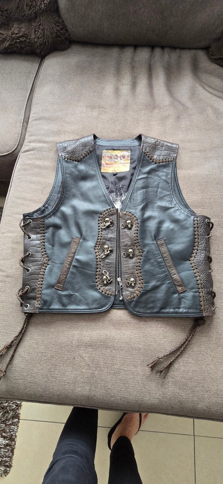 Lederen motorvest, donker bruine kleur, Motoren, Kleding | Motorkleding, Ophalen