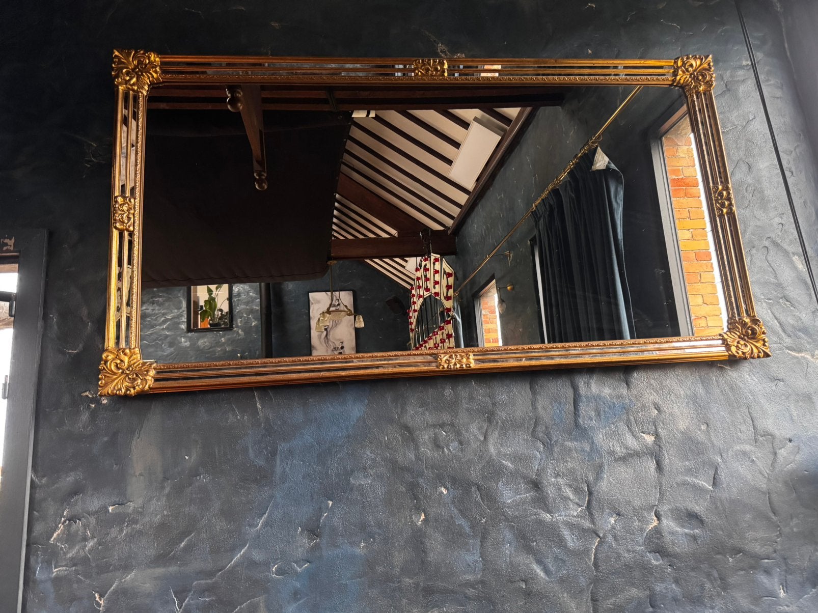 Miroir Deknudt, Enlèvement, Comme neuf