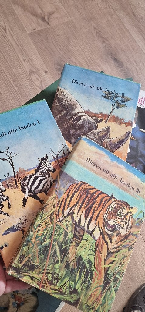 Artis historia Dieren uit alle landen, Boeken, Ophalen of Verzenden, Gelezen, Artis-Historia, Plaatjesalbum