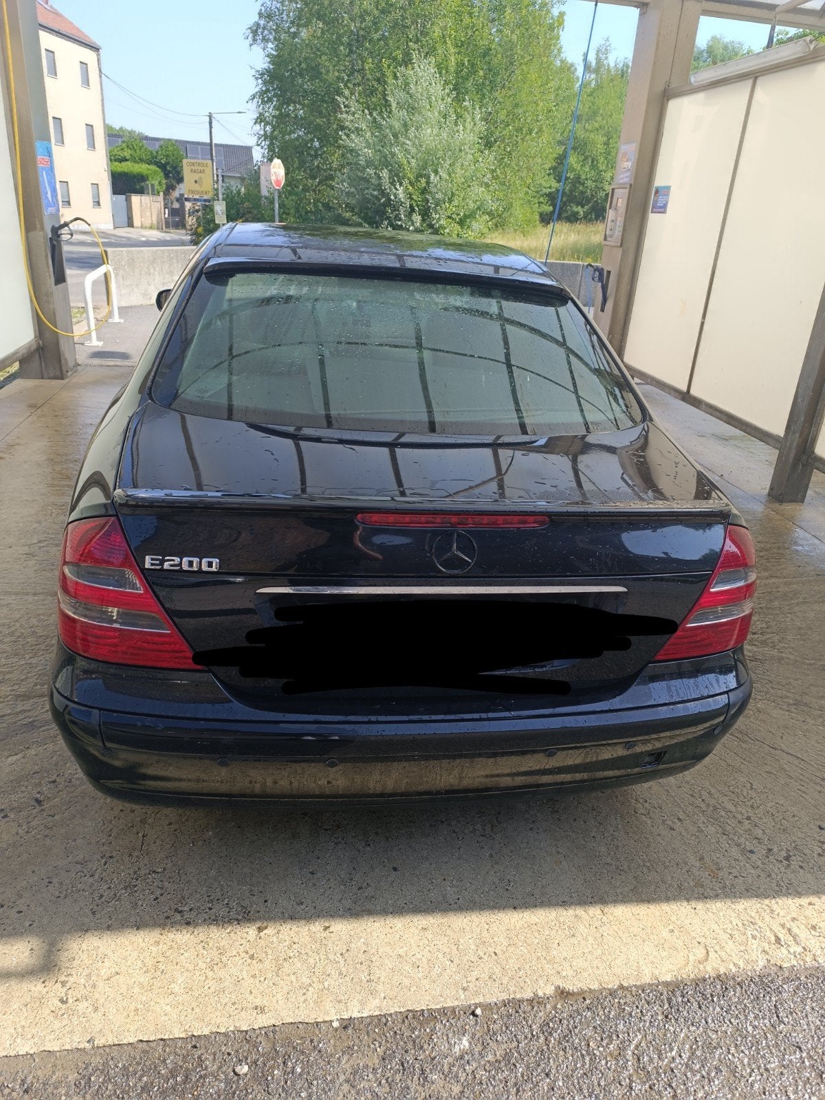 Mercedes e200 diesel 2003 w211,300000 km, Autos, Mercedes-Benz, Particulier, Diesel, Enlèvement