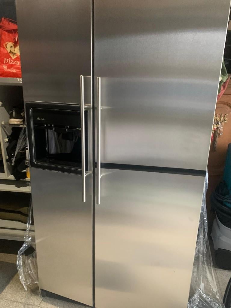 Frigo, Elektronische apparatuur, Koelkasten en IJskasten, Ophalen, 60 cm of meer, Met aparte vriezer, 160 cm of meer
