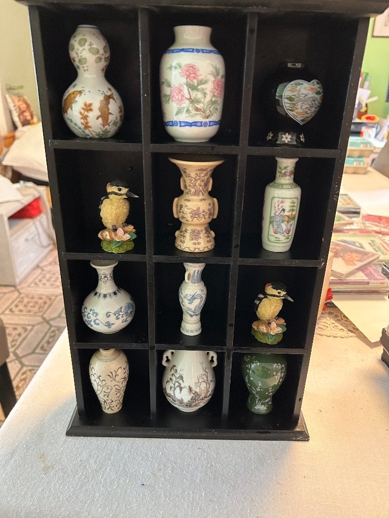 Prachtig vintage kastje met decoratie, Antiek en Kunst, Antiek | Woonaccessoires, Ophalen