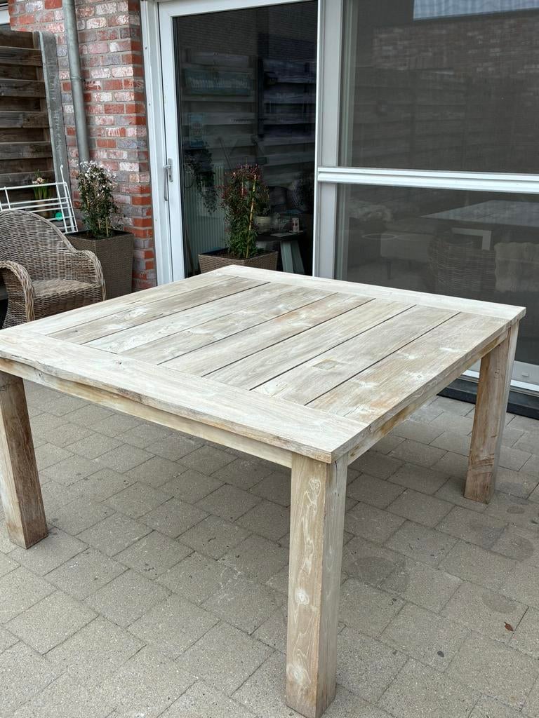 tuintafel sterk tuinhout en tuinzetel apart te koop kussen, Tuin en Terras, Tuintafels, Ophalen, Zo goed als nieuw, Vierkant, Hout