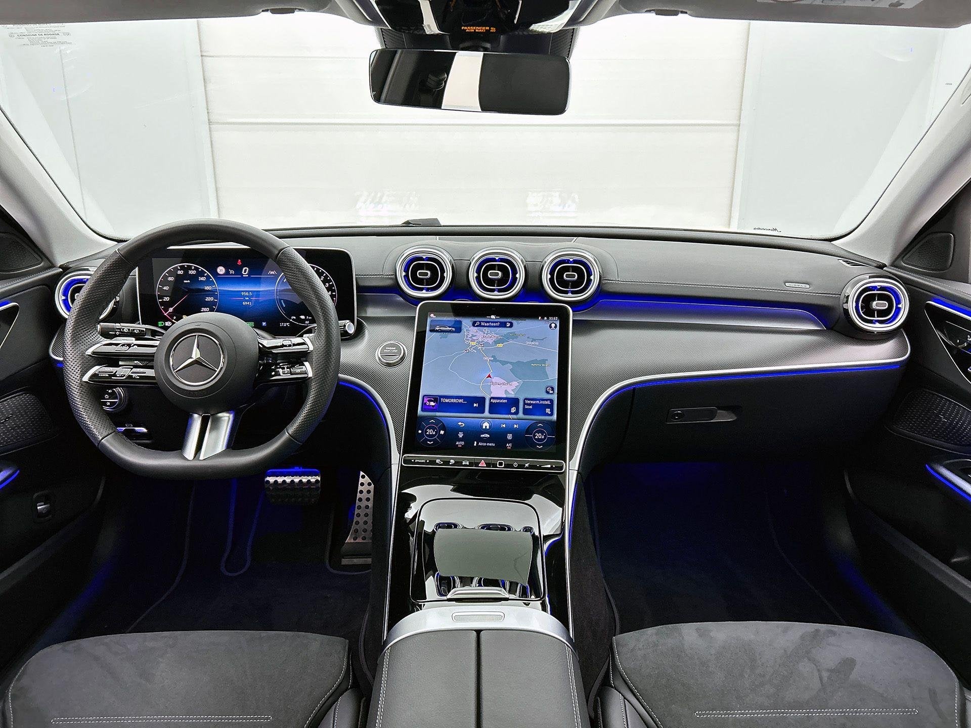 Mercedes-Benz C-klasse 300 DE Break AMG Line | Panoramisch D, Auto's, Automaat, Zwart, Plug-in hybride, Bedrijf