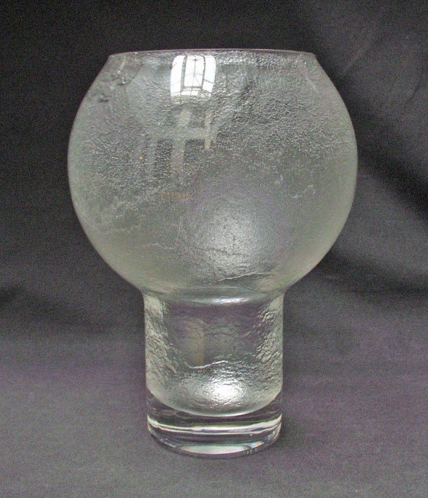 VASE vintage en verre « givré »., Antiquités & Art, Enlèvement ou Envoi
