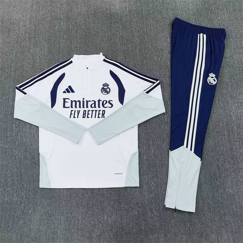 Real Madrid Trainingspak Wit 2026/2027 – Trainingsset, Kleding | Heren, Sportkleding, Verzenden, Nieuw, Maat 46 (S) of kleiner