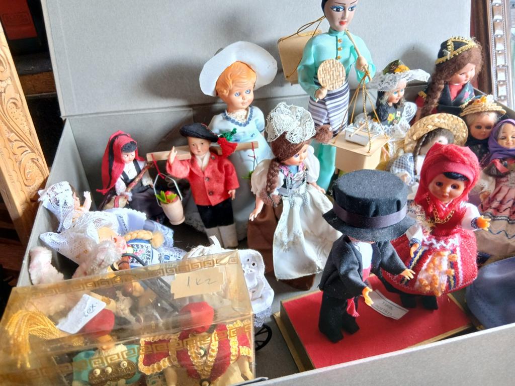 Kleine popjes, Ophalen
