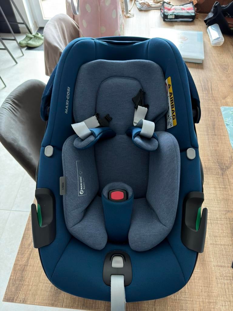 Maxi Cosi Pebble 360, Autogordel of Isofix, Gebruikt, Maxi-Cosi, Ophalen