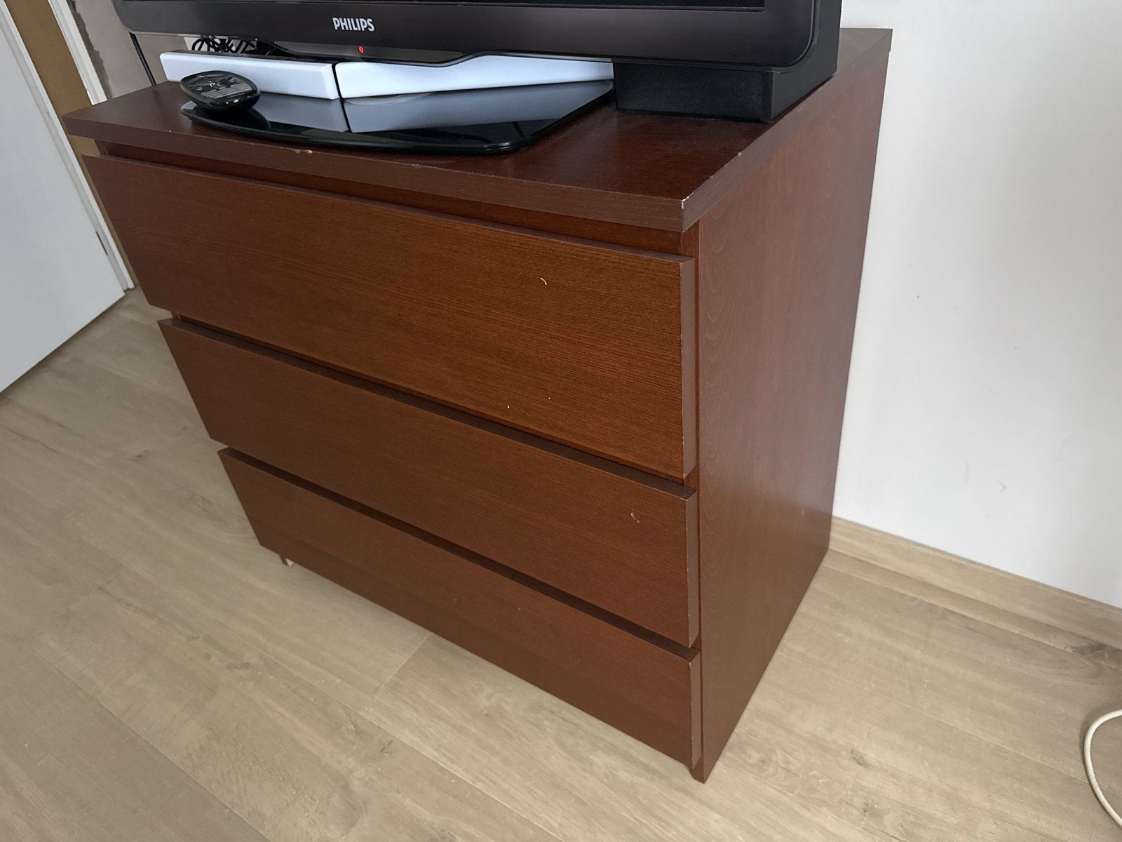 Tv kast kamer donkerbruin 3 lades, Ophalen, Gebruikt