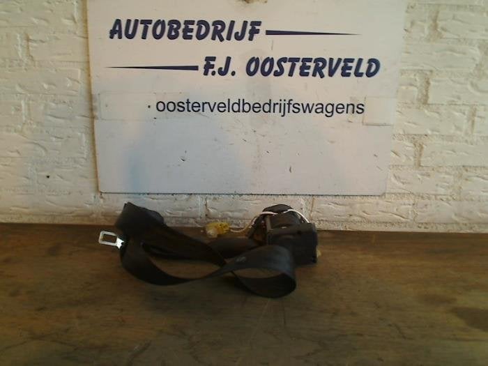 Ceinture de sécurité avant droite d'un Volkswagen Touran, Autos : Pièces & Accessoires, Volkswagen, -, 3 mois de garantie, Utilisé