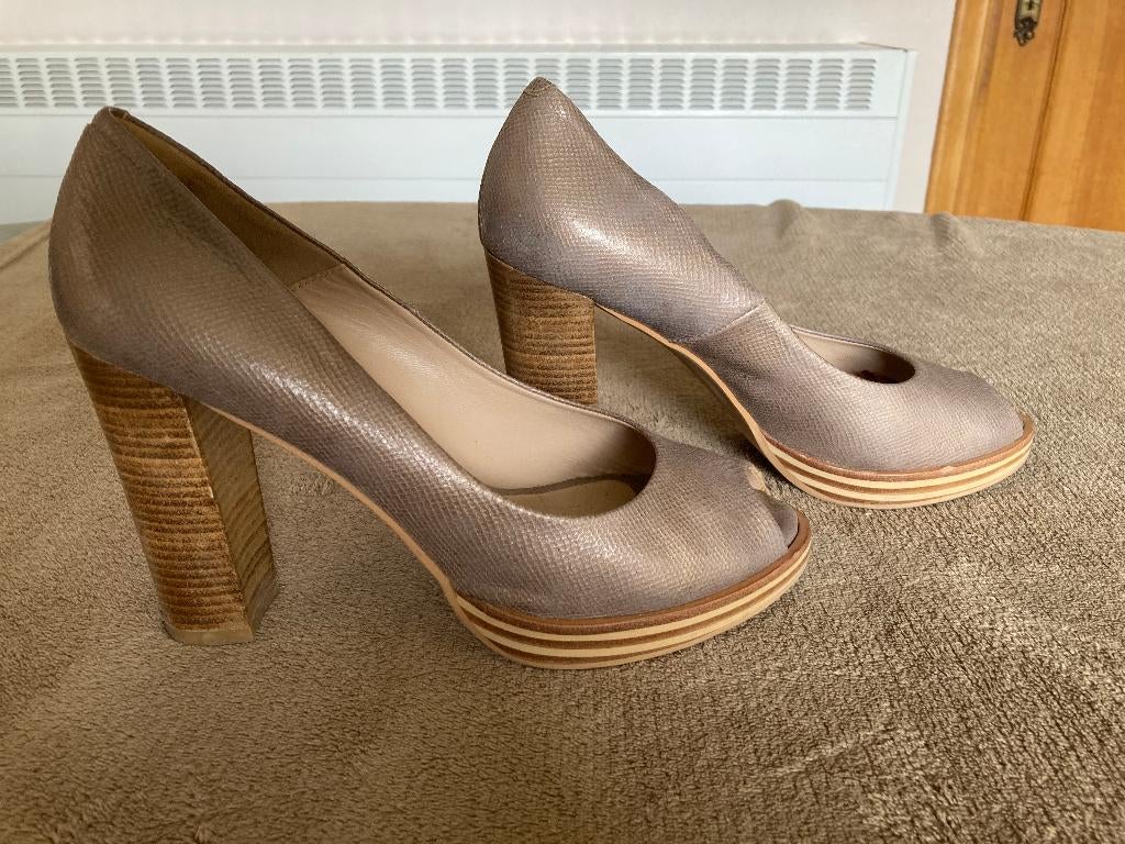 Schoenen met hoge hak. Zinda, maat 38 prima staat, Kleding | Dames, Ophalen of Verzenden, Zo goed als nieuw, Schoenen met hoge hakken