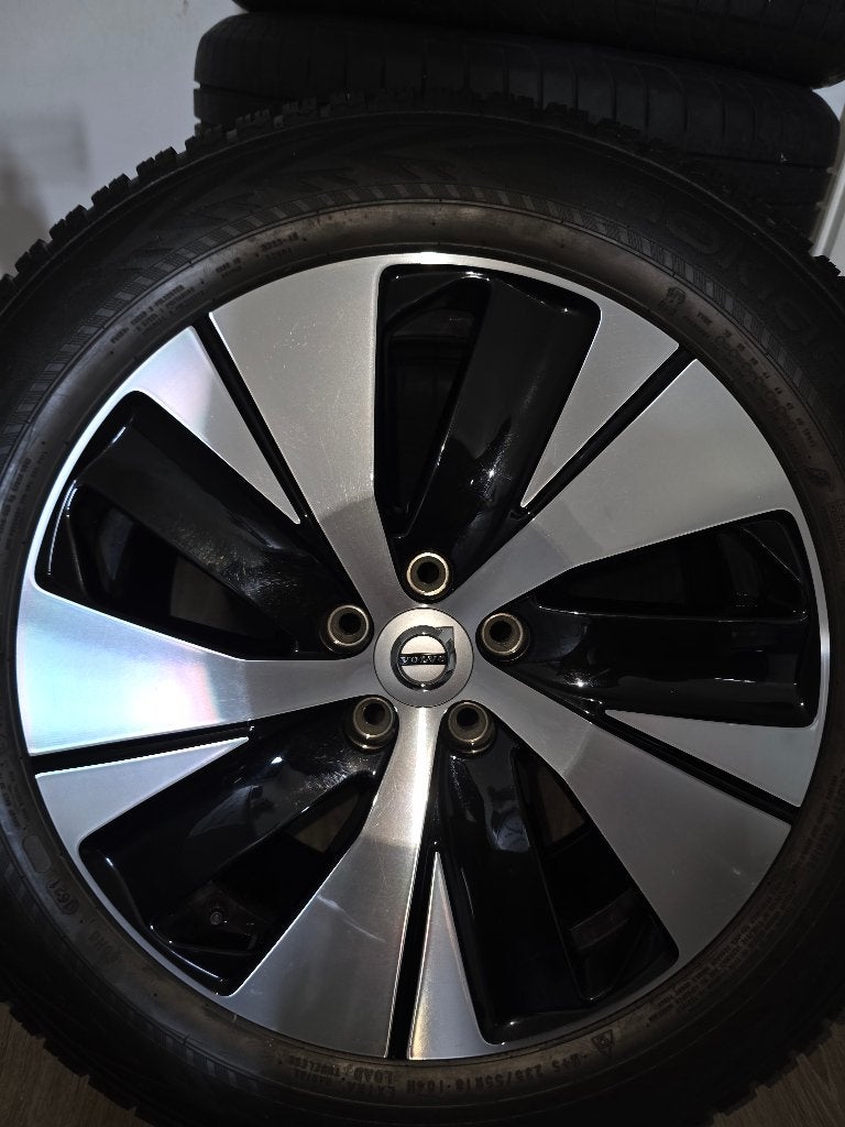 Volvo Velg 18" Met Nokian Winterband, Enlèvement ou Envoi, Utilisé, Volvo