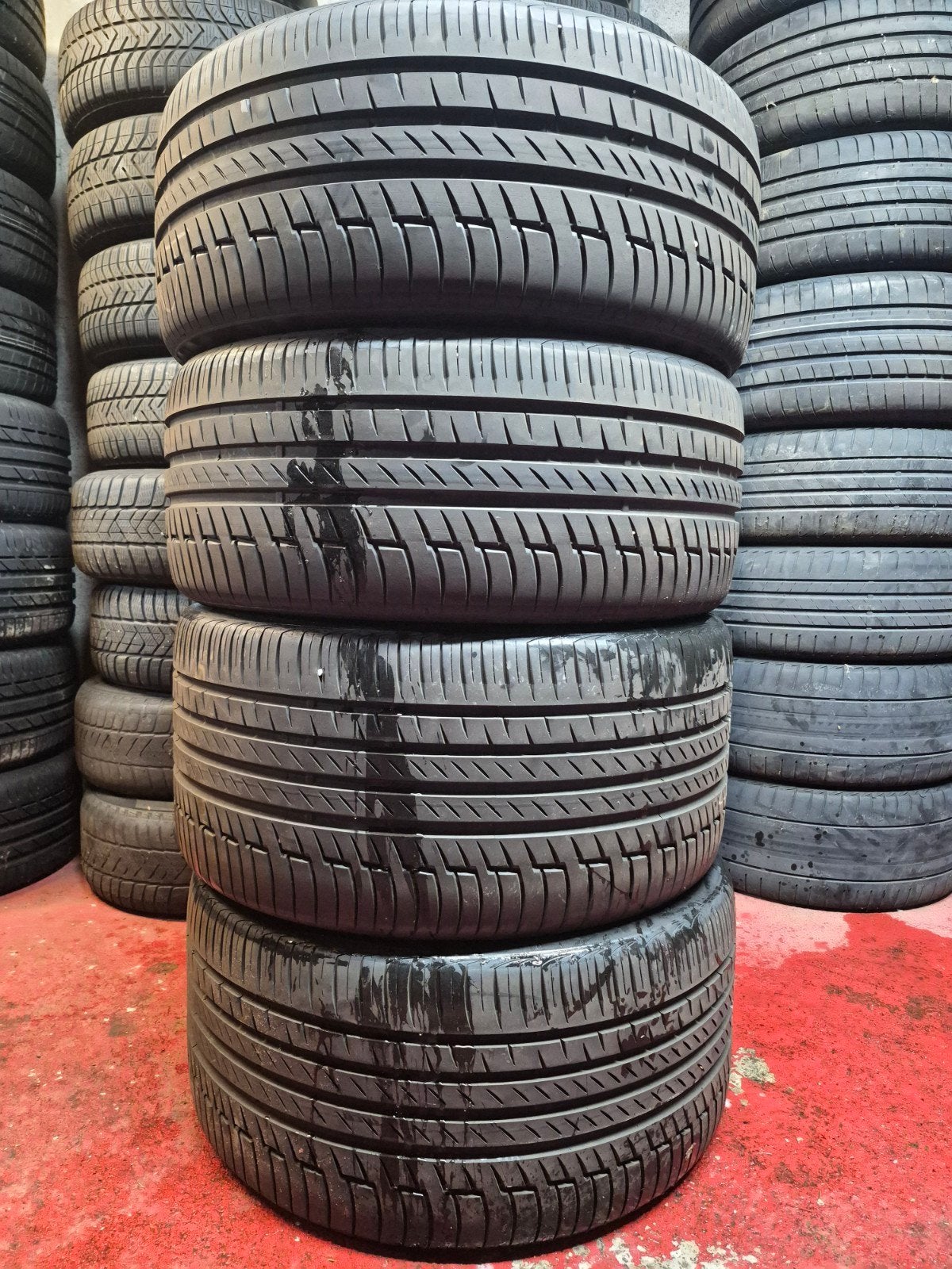 4 pneus NEUF Continental 2x 315/30/22 et 2x 275/35/22 étoilé, Enlèvement, Neuf, Audi