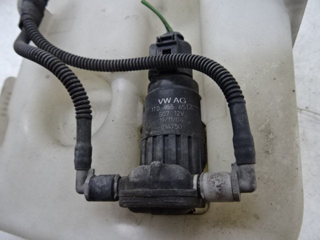 LAVE-GLACE POMPE AVANT Volkswagen Golf V (1K1) (1T0955651A), Volkswagen, Volkswagen AG, Utilisé, Kundenbetreuung@volkswagen.de