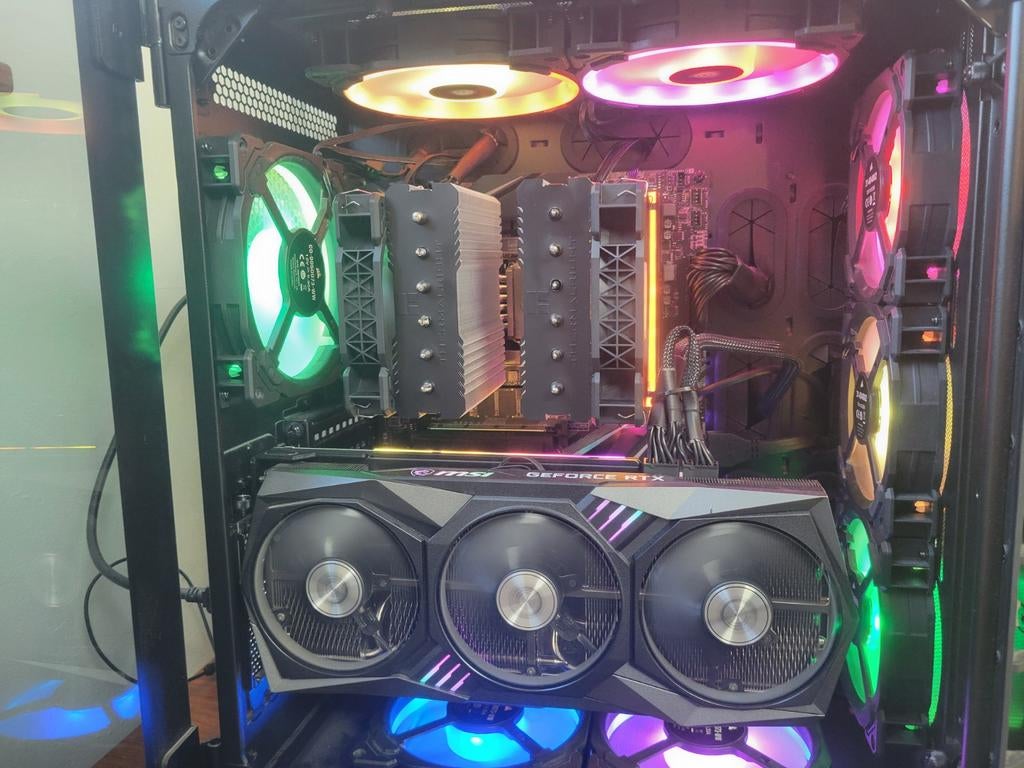 UpgradePC gaming i7-9700K + 32 Go RAM Corsair RGB + MSI Z390, Enlèvement