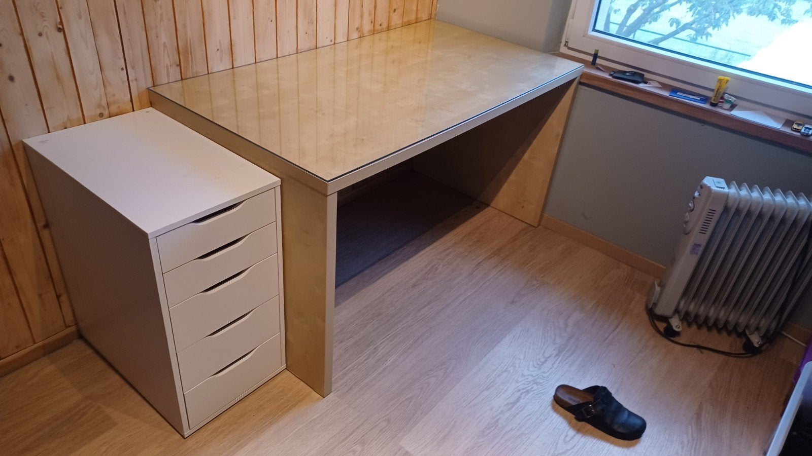 Grote bureau + kast, Maison & Meubles, Bureaux, Enlèvement