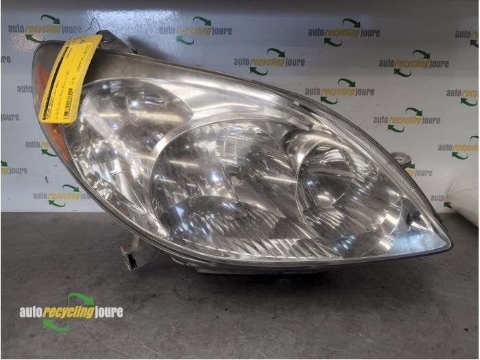 Phare droit d'un Toyota Matrix, Autos : Pièces & Accessoires, -, -, 3 mois de garantie, Utilisé
