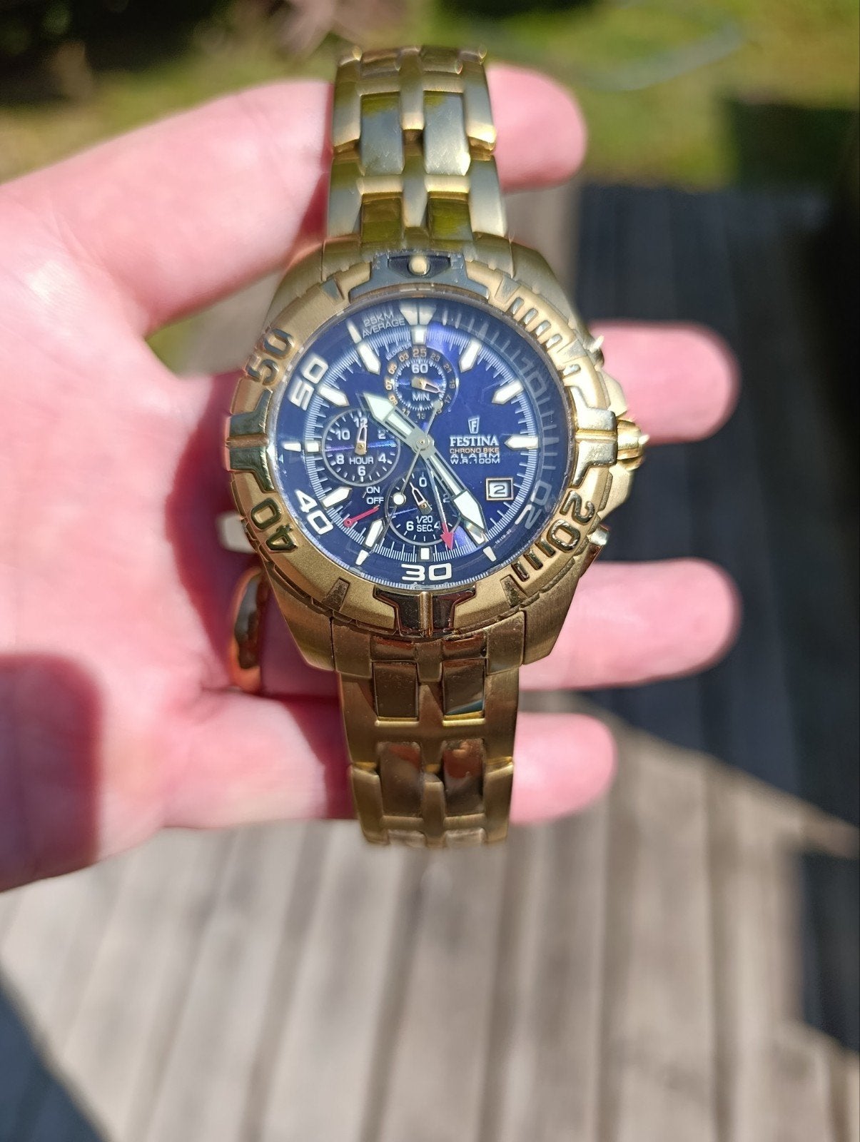 Festina horloge, Ophalen