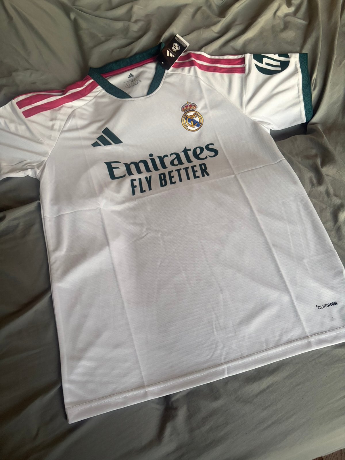 Maillot 26/27 du Real Madrid, Enlèvement ou Envoi, Comme neuf
