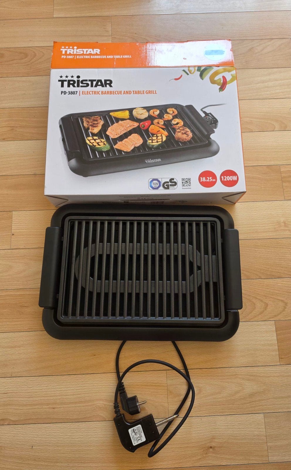 Tristar PD-3807 — 1200 elektrische barbecue/tafelgrill, Tuin en Terras, Elektrische barbecues, Ophalen of Verzenden