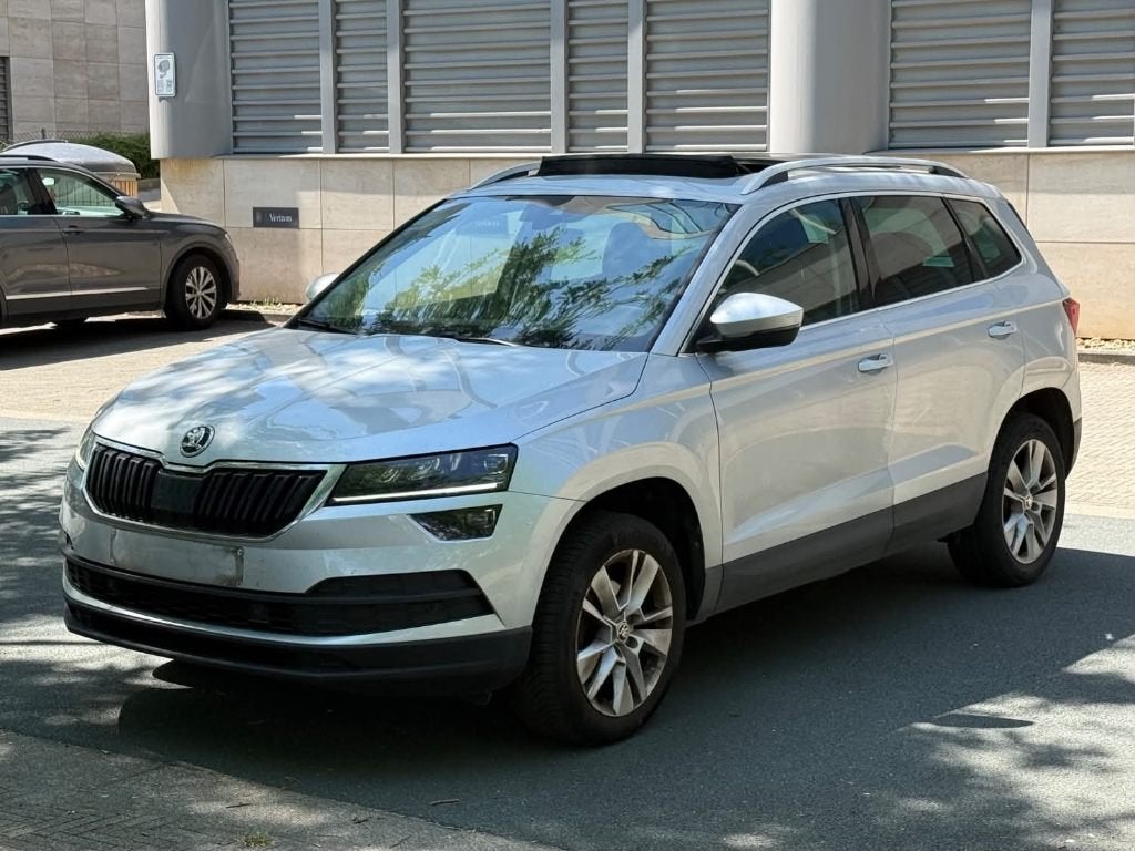 SKODA KAROQ/1.5I/2019, Auto's, Skoda, Automaat, Stof, Zwart, Karoq