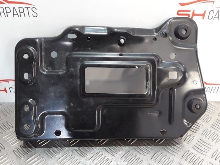 Boîtier de batterie d'un Mercedes A-Klasse, Autos : Pièces & Accessoires, 3 mois de garantie, Utilisé, -, -