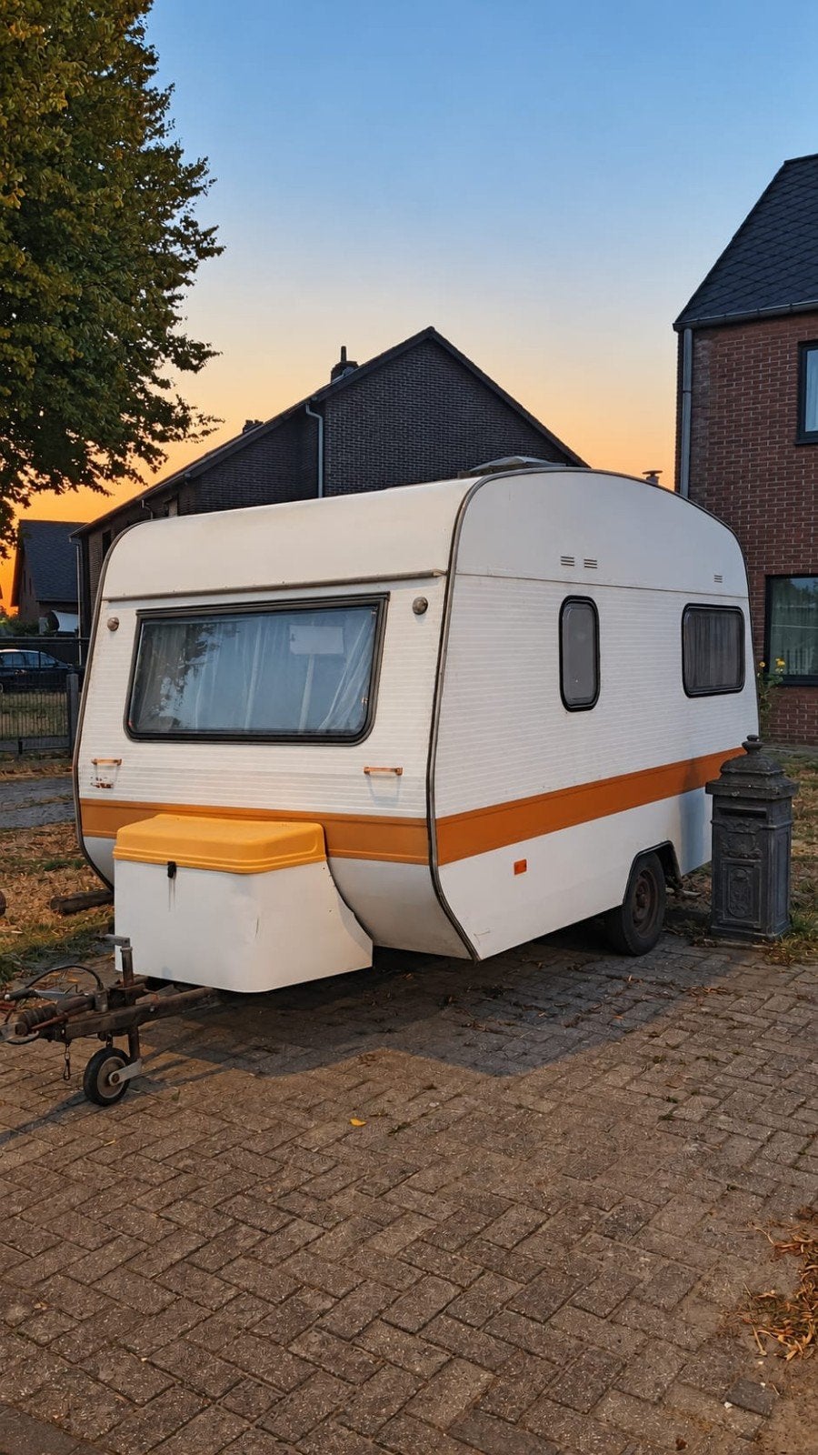 Caravan te Koop  750KG   MTM, Particulier, Koelkast
