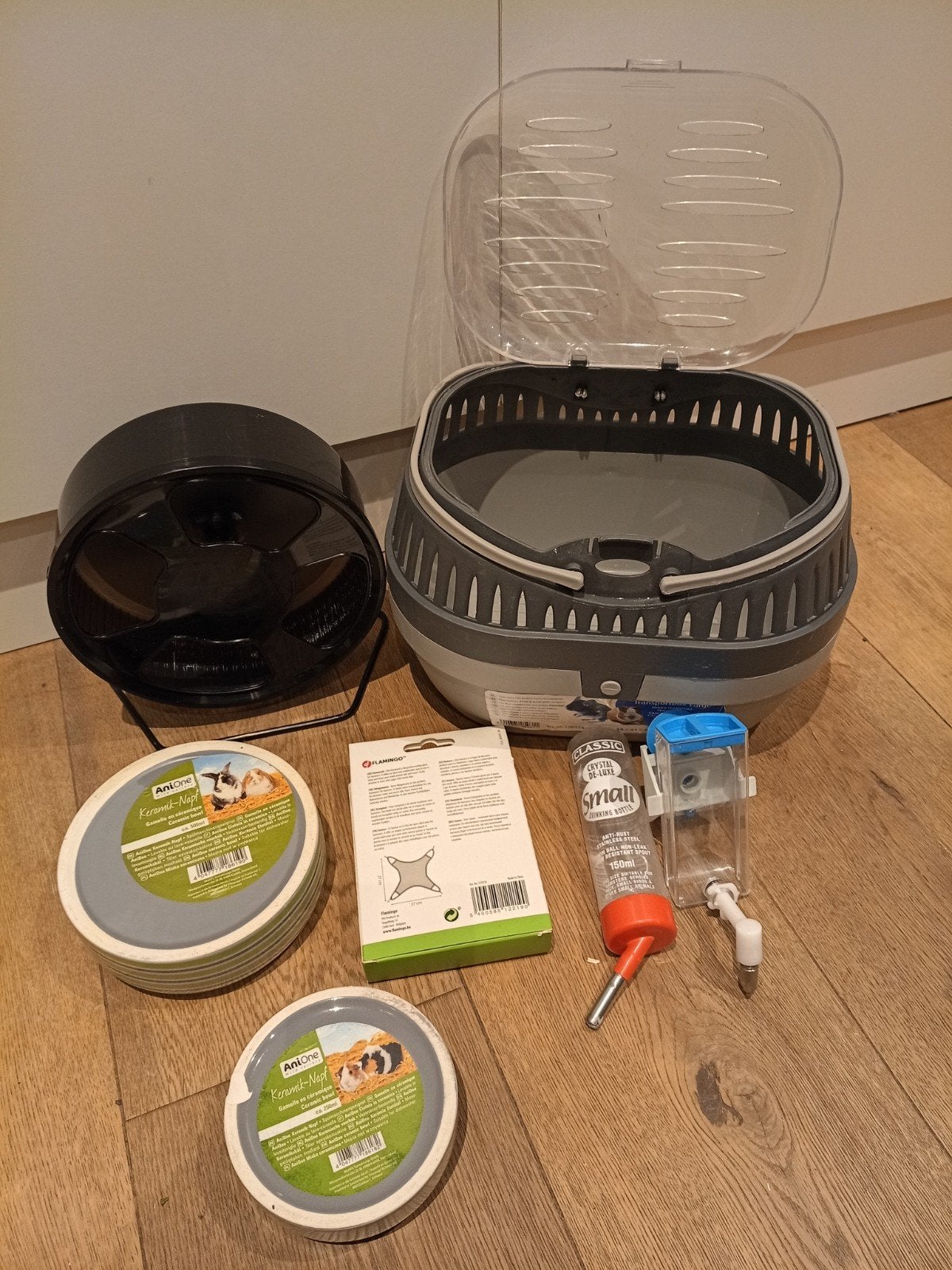 Package Hamster — boîte de transport + accessoires, Animaux & Accessoires, Enlèvement, Comme neuf, Caisse ou Boîte de transport