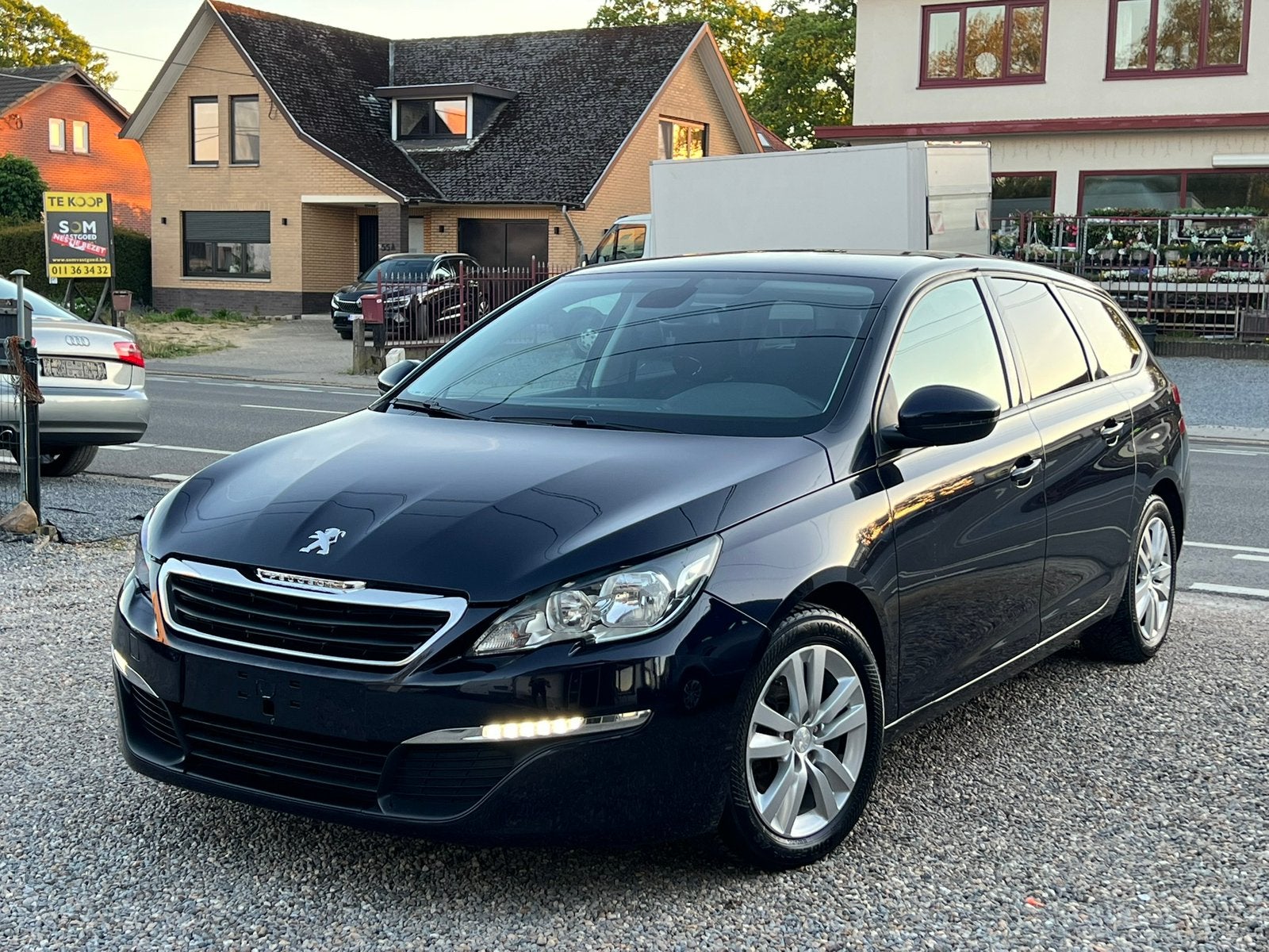 Peugeot 308 1.6Cc Diesel 120Pk euro 6b 12/2015 Navi/Airco, Bluetooth, Euro 6, Blauw, Leder